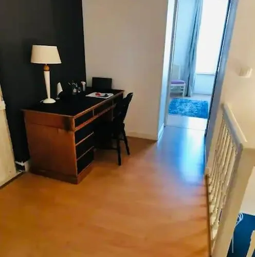 Et élégant De Centre *